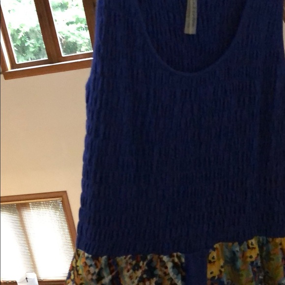 Pattern Dress - Picture 3 of 3